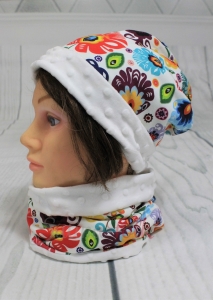 Biała czapka beanie łowicka z minky z kominem komplet unisex